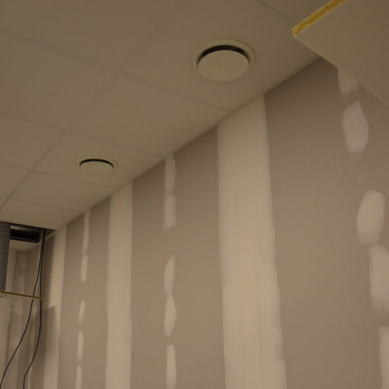 Ventilatie Sanitair Fabriek Kantoorgebouw Kantoor Kantoren Ventilator Groot Min